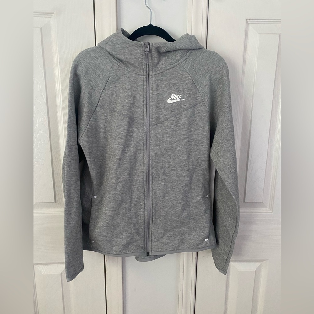NIKE zip up hoodie!